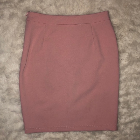 Fitted high waisted skirt - Picture 2 of 4